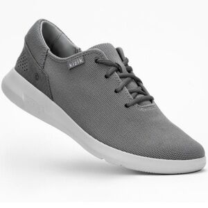 Kizik Madrid Eco Knit Size Women’s 10.5 or Men’s 9